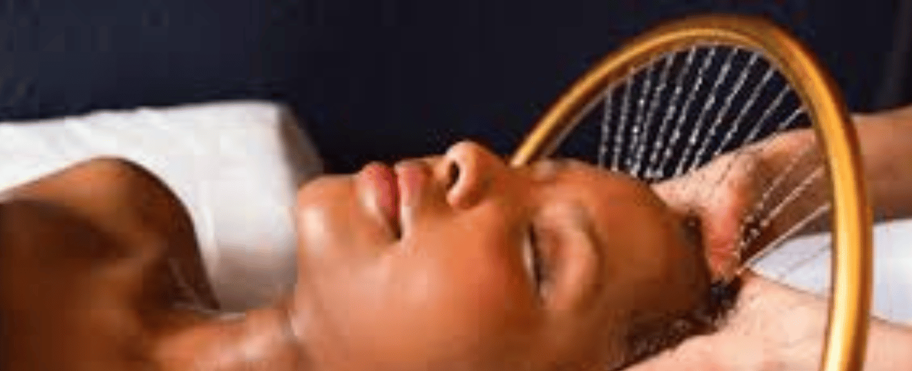 Le soin du cuir chevelu : le geste beauté oublié qui change tout